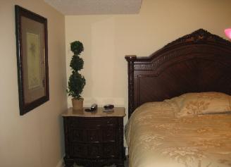 Bedroom #2 - Second Master Bedroom with 1 King Size Bed - - Direct Ocean Front - Myrtle Beach Houses for Rent