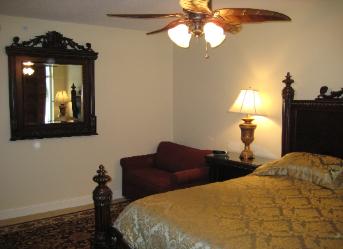 Luxury Master Bedroom - Ocean Blue Myrtle Beach Direct Ocean Front - Myrtle Beach Houses for Rent